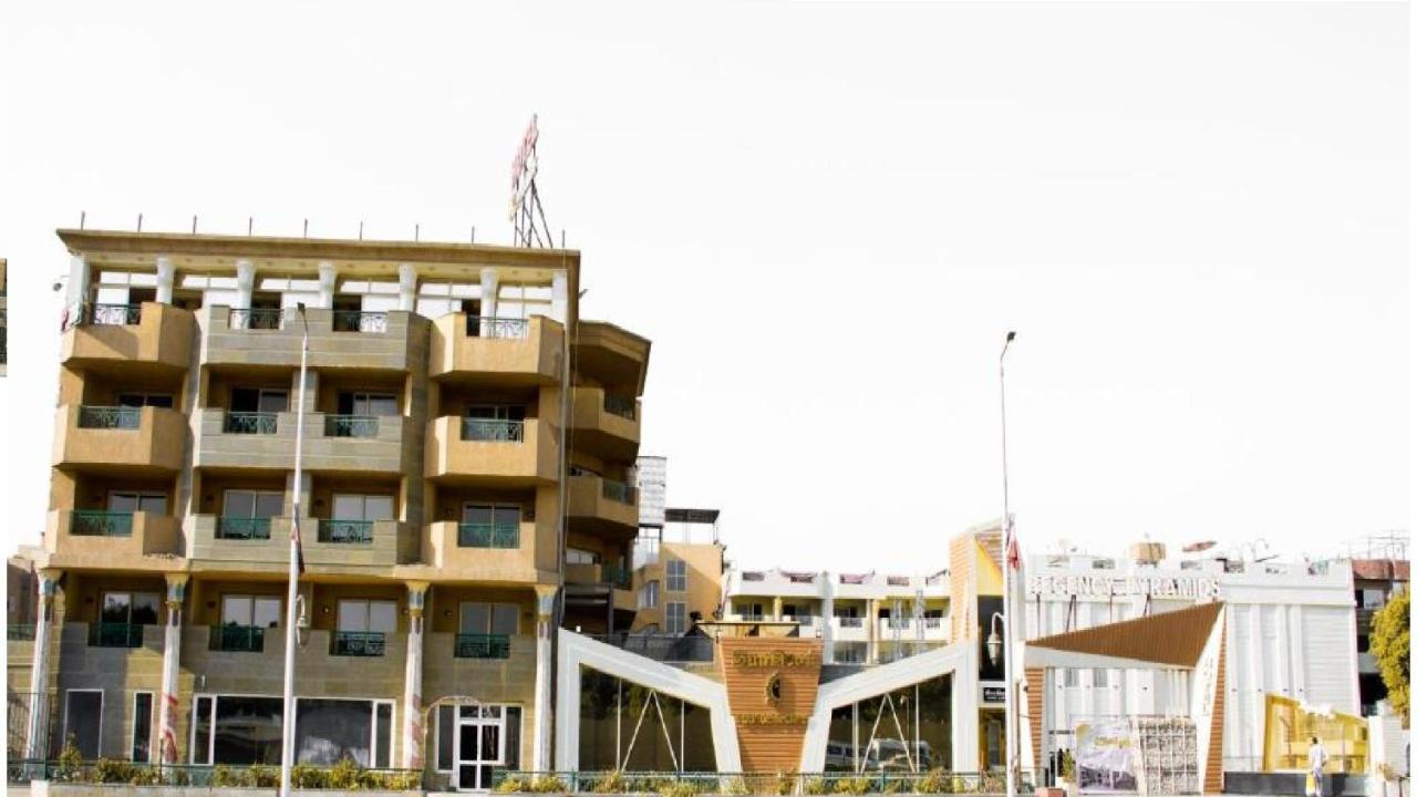 New Regency Pyramids View Hotel Kafret el-Gabal Exterior foto
