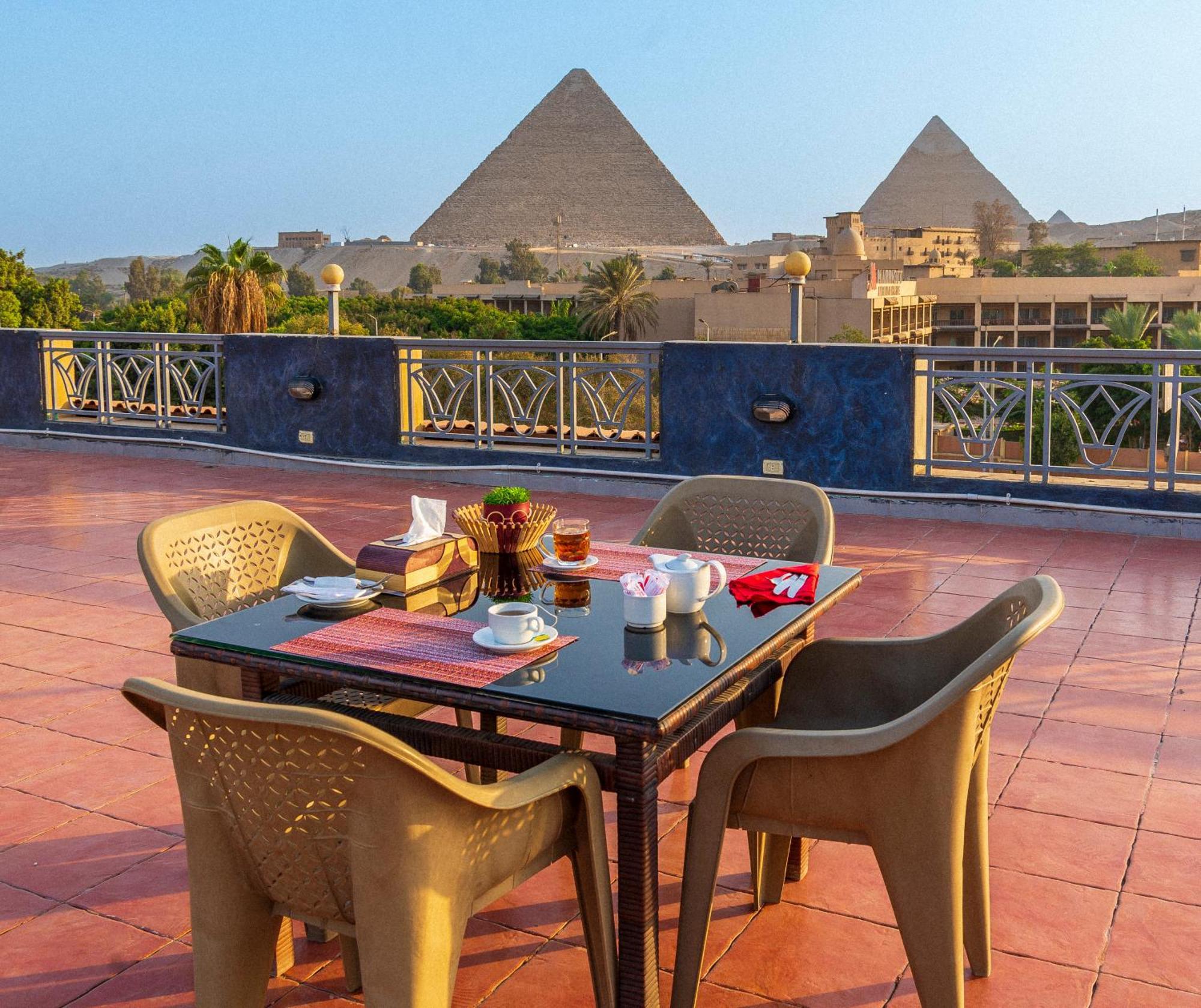 New Regency Pyramids View Hotel Kafret el-Gabal Exterior foto
